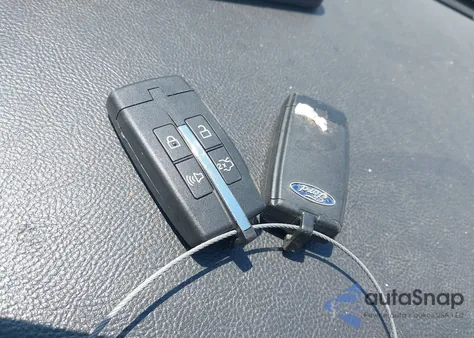 2012 Ford Taurus Limited z USA, uszkodzony, nr VIN 1FAHP2FW4CG136476